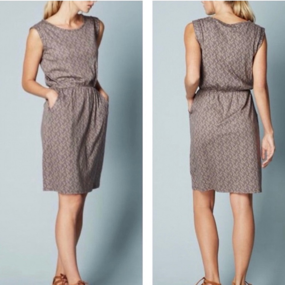 BODEN Grey & Yellow Grape Print Blackberry Cap Sleeve Dress